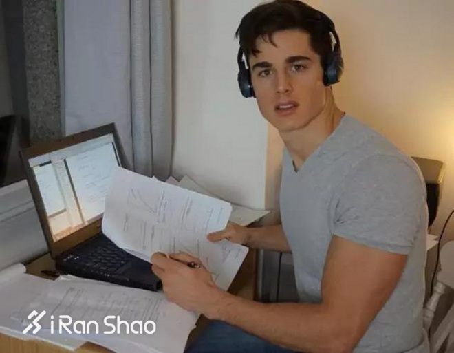 热点 | 这个全球最性感的数学老师 ，满足你对理想型的所有幻想！