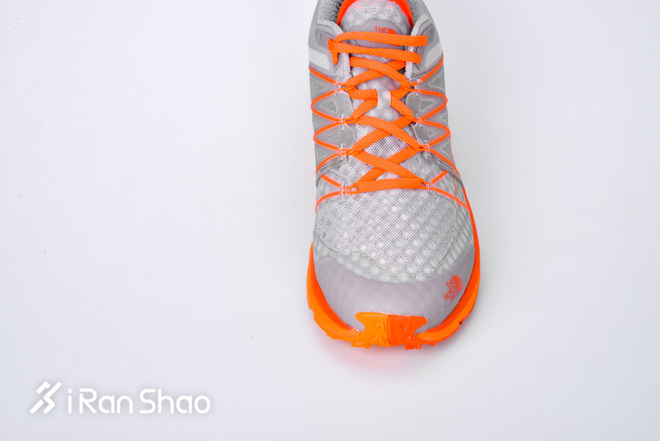 跑鞋 | The North Face Ultra Vertical 技术地形优选