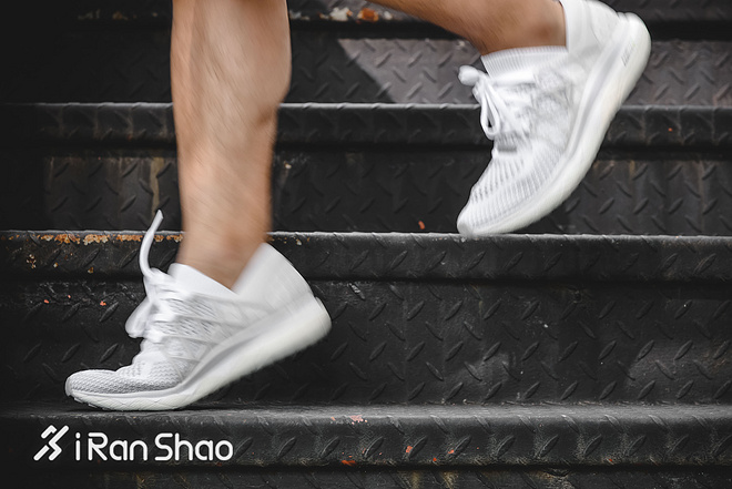 开箱 | Floatride定位功能跑鞋 锐步复古也会玩新潮