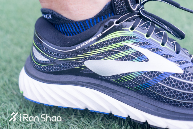 跑鞋 | BROOKS GLYCERIN 15 就是要舒服