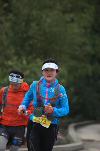 梦圆2016港百，捧得金人归