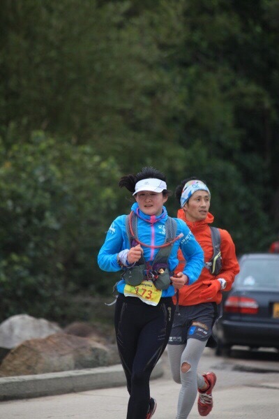 梦圆2016港百，捧得金人归