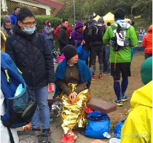 梦圆2016港百，捧得金人归