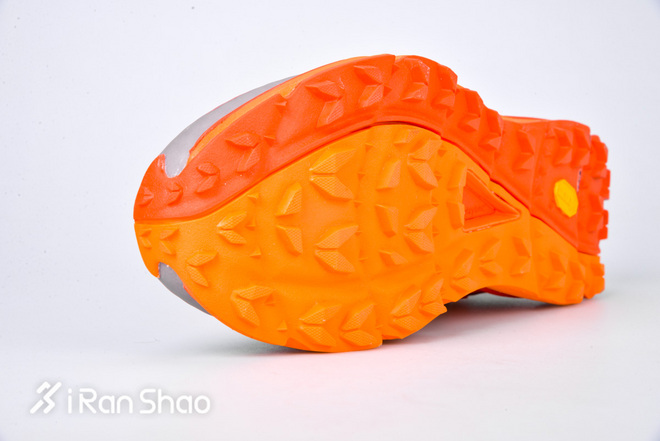 跑鞋 | The North Face Ultra Vertical 技术地形优选