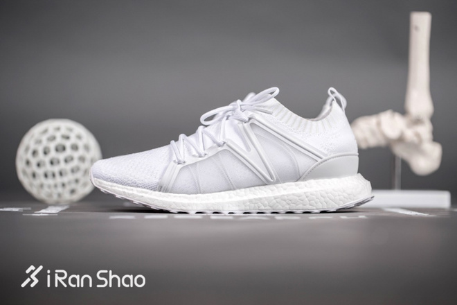 一周新鲜装备资讯 | 2017年余额已不足 但明年的鞋款已经在路上了