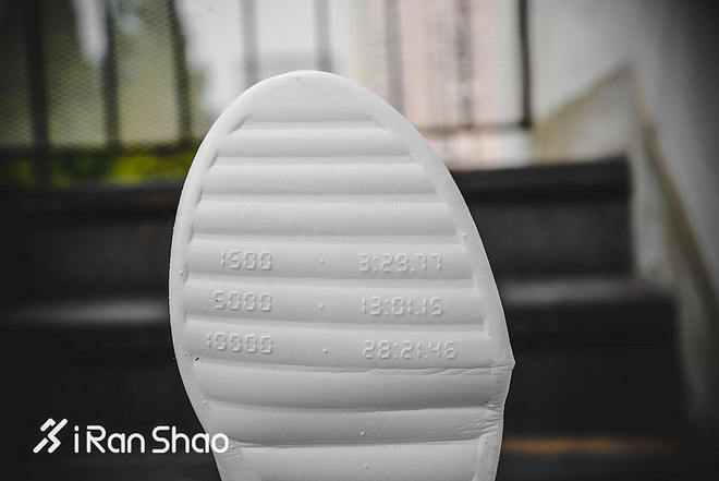 开箱 | Floatride定位功能跑鞋 锐步复古也会玩新潮