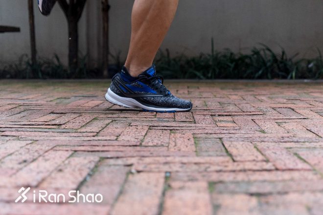 跑鞋 | 性价比新选择 Brooks Launch 4深度评测
