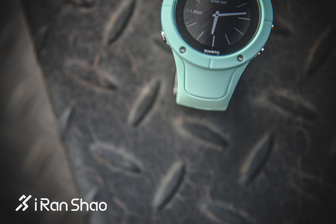 开箱 | SUUNTO Spartan Trainer Wrist HR 入门跑者的新选择