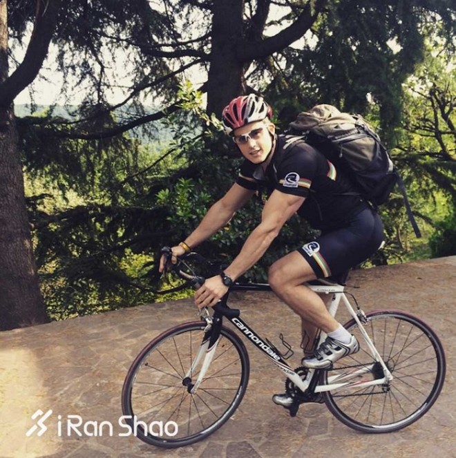 热点 | 这个全球最性感的数学老师 ，满足你对理想型的所有幻想！