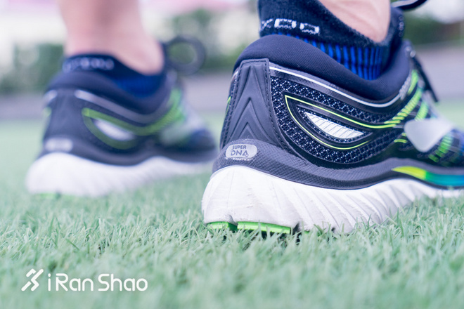 跑鞋 | BROOKS GLYCERIN 15 就是要舒服