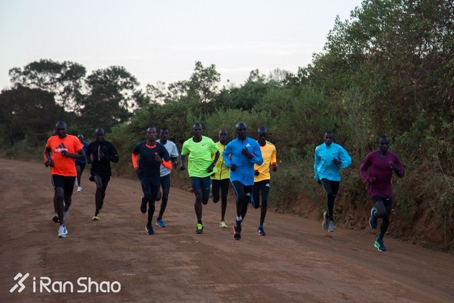 深度 | 2017柏马：“笑面虎”基普乔格所向披靡 揭秘他的赛前训练详情