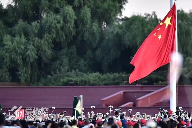 向爱而生，你是我的软肋，亦是我的盔甲