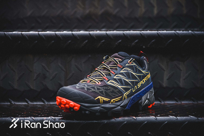 开箱 | La Sportiva Akyra 重型山地怪兽