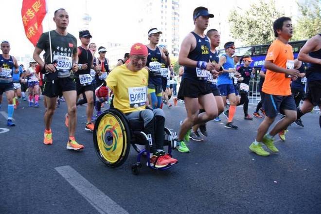 2017北京马拉松之胜利边缘