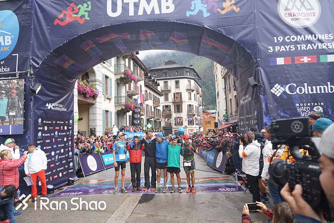 决战勃朗峰 | 冠军驾临 神级PK 见证UTMB十五年最强对决