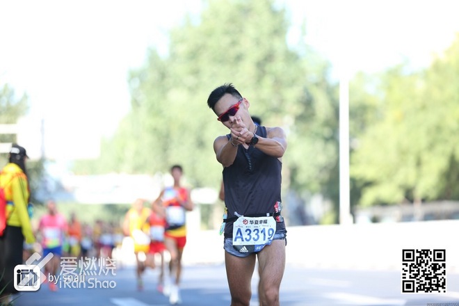 左手跑崩，右手pb