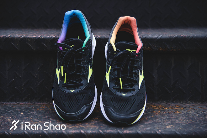 跑鞋 | Mizuno Wave Rider 21 延续前代出色脚感 LSD利器