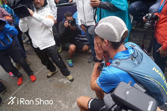 决战勃朗峰 | 冠军驾临 神级PK 见证UTMB十五年最强对决