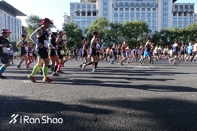中国有北马 | 三十七年后 我们终于等到了那场期待中的国马