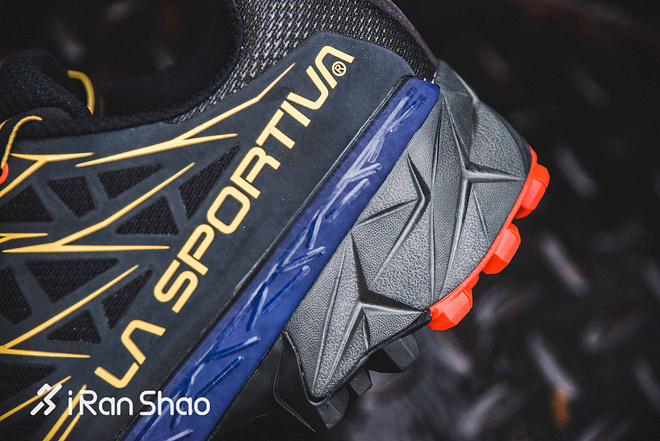 开箱 | La Sportiva Akyra 重型山地怪兽