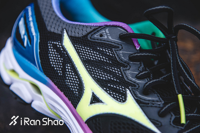 跑鞋 | Mizuno Wave Rider 21 延续前代出色脚感 LSD利器
