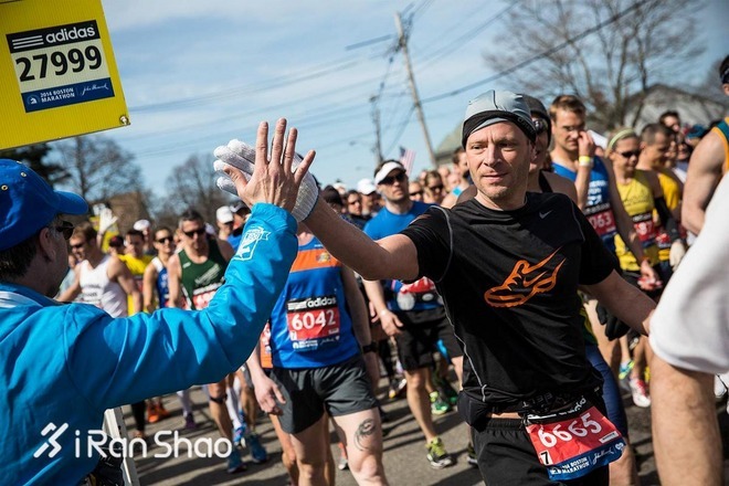 热点 | 通往圣殿之路 2018波士顿马拉松今天开始报名