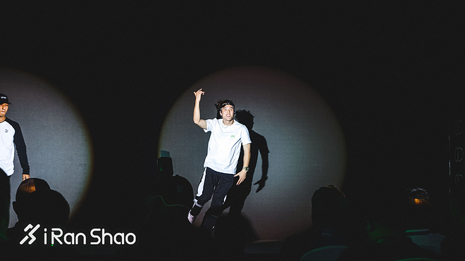 现场 | 运动耳机新选择 韶音Trekz Air解锁骨传导新姿势