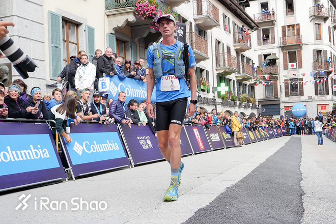 决战勃朗峰 | 冠军驾临 神级PK 见证UTMB十五年最强对决