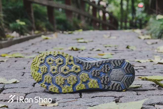 跑鞋 | Brooks Caldera 缓冲越野跑鞋新成员