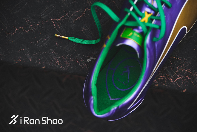 Weekly Gear | 与博尔特…签名鞋的一次亲密接触