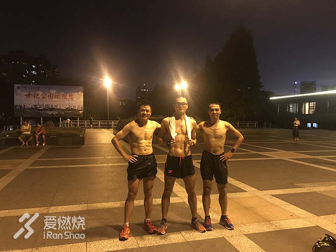 北马破三，像梦境的传说  ——魔都盛夏的1205公里