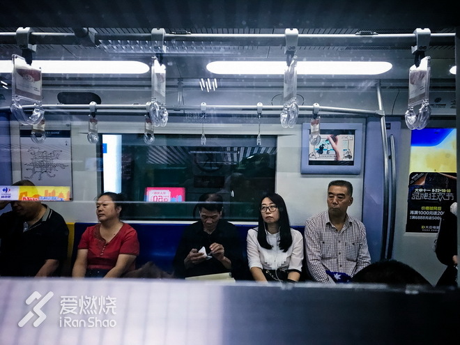 右脚向前，左脚向前，北京的这个秋天