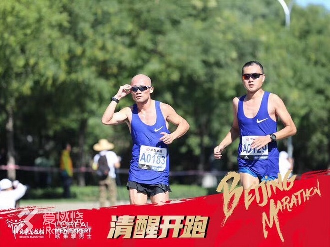 左手跑崩，右手pb