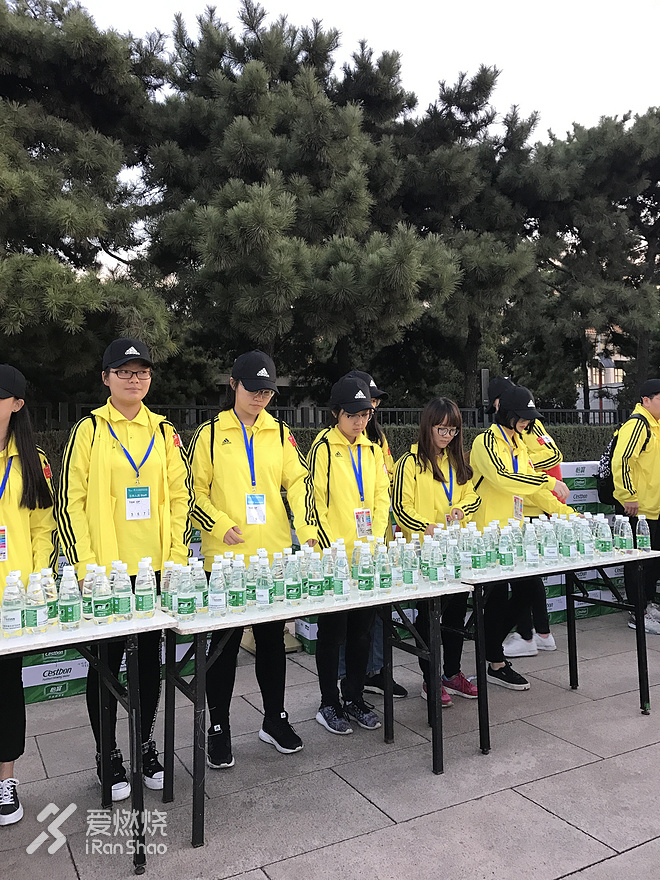 北马的精气神儿，跑给你看