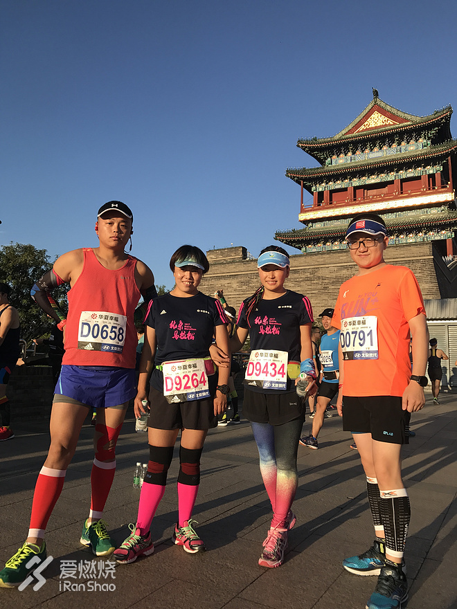 北马的精气神儿，跑给你看