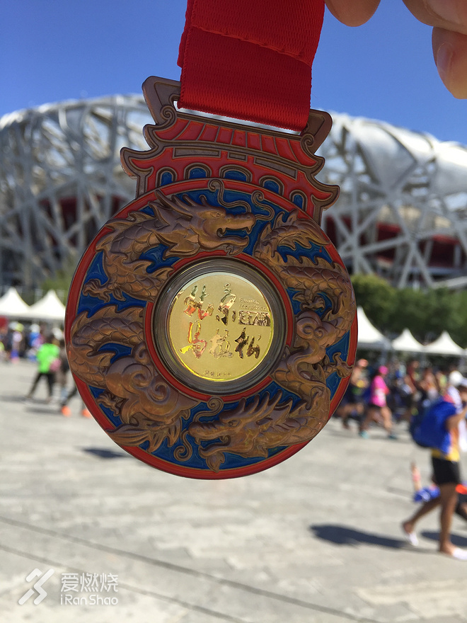 跑者的盛宴：我们与“国马”一同渐入佳境