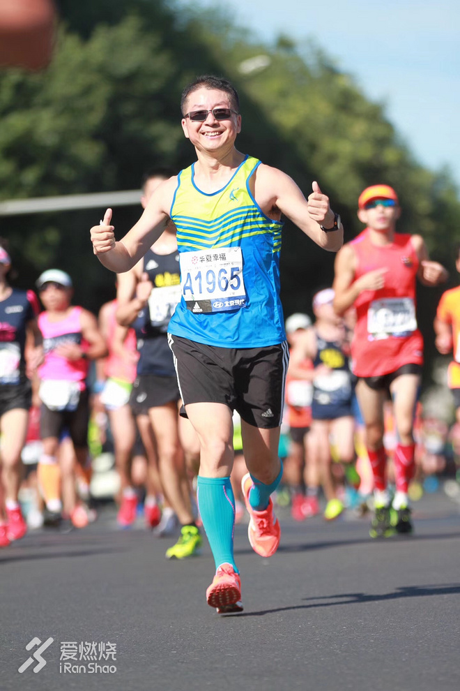 跑者的盛宴：我们与“国马”一同渐入佳境