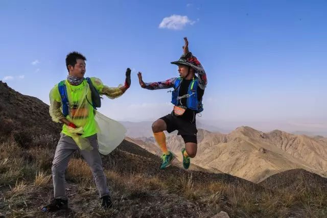 2017魔山挑战 | 翻山越岭，遇见最美山野、遇见和自己一样热爱山野的人