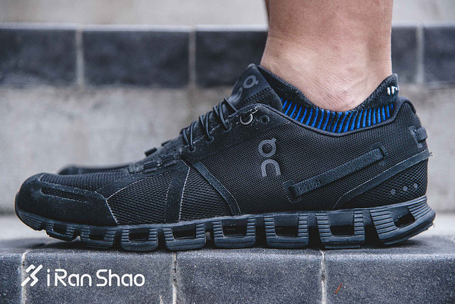 跑鞋 | 我是不一样的云 On Cloud深度评测