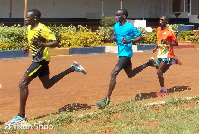 深度 | 2017柏马：“笑面虎”基普乔格所向披靡 揭秘他的赛前训练详情