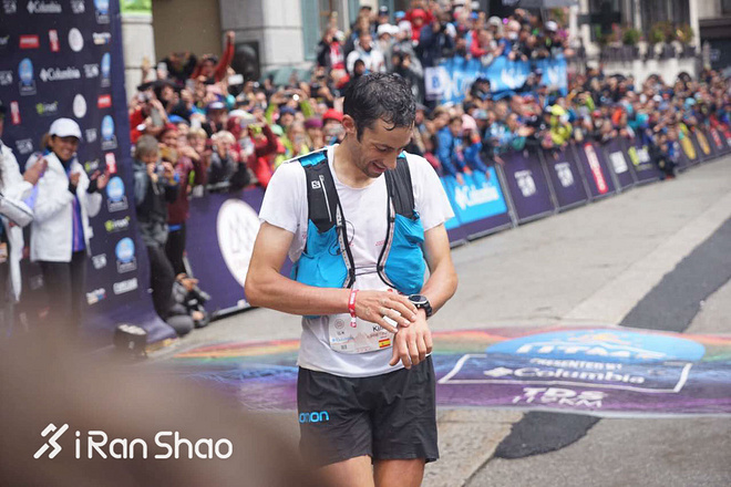 决战勃朗峰 | 冠军驾临 神级PK 见证UTMB十五年最强对决