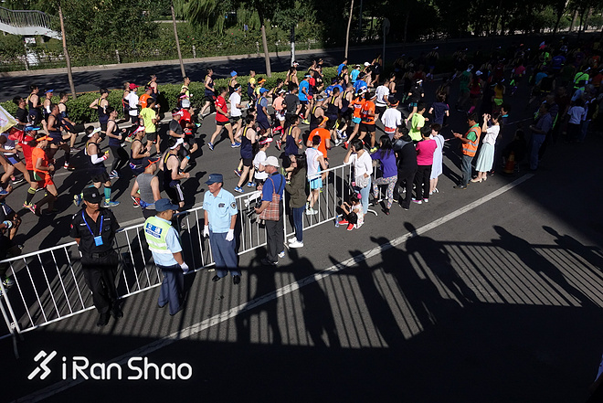 中国有北马 | 三十七年后 我们终于等到了那场期待中的国马