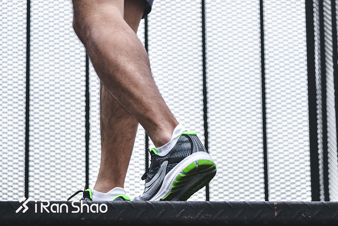 跑鞋 | 舒适在前缓震在后 Saucony Ride 10深度评测