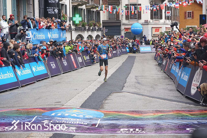 决战勃朗峰 | 冠军驾临 神级PK 见证UTMB十五年最强对决