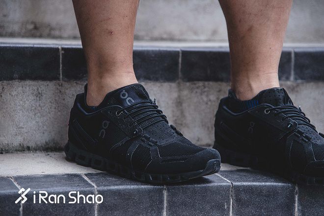跑鞋 | 我是不一样的云 On Cloud深度评测