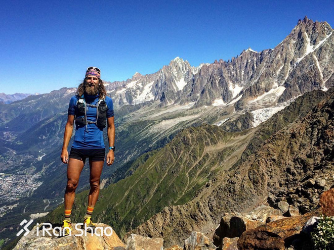 开箱 | La Sportiva Akyra 重型山地怪兽