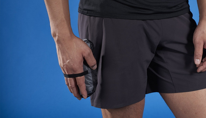 震撼新品 | 101克防暴雨超轻冲锋衣，越野跑黑科技对抗恶劣天气！