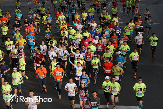 深度 | “繁荣”背后 中国马拉松跑者不够用了？