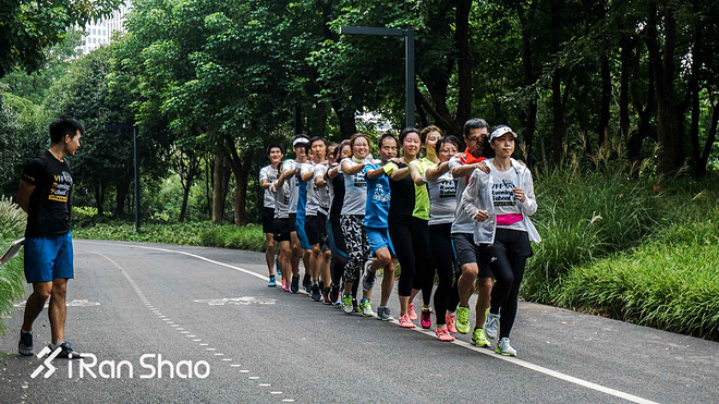 现场 | 与五指鞋赤足跑的亲密接触 重新开始学跑步