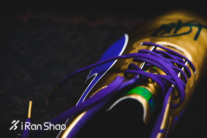 Weekly Gear | 与博尔特…签名鞋的一次亲密接触